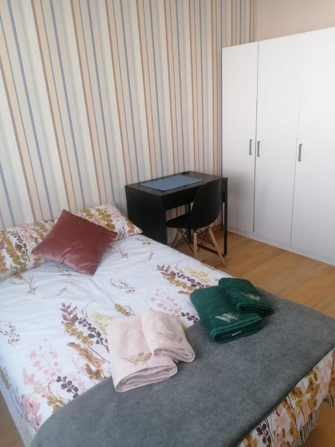 Pokoje Do Wynajecia - Podwislocze 24 Rzeszów Eksteriør billede