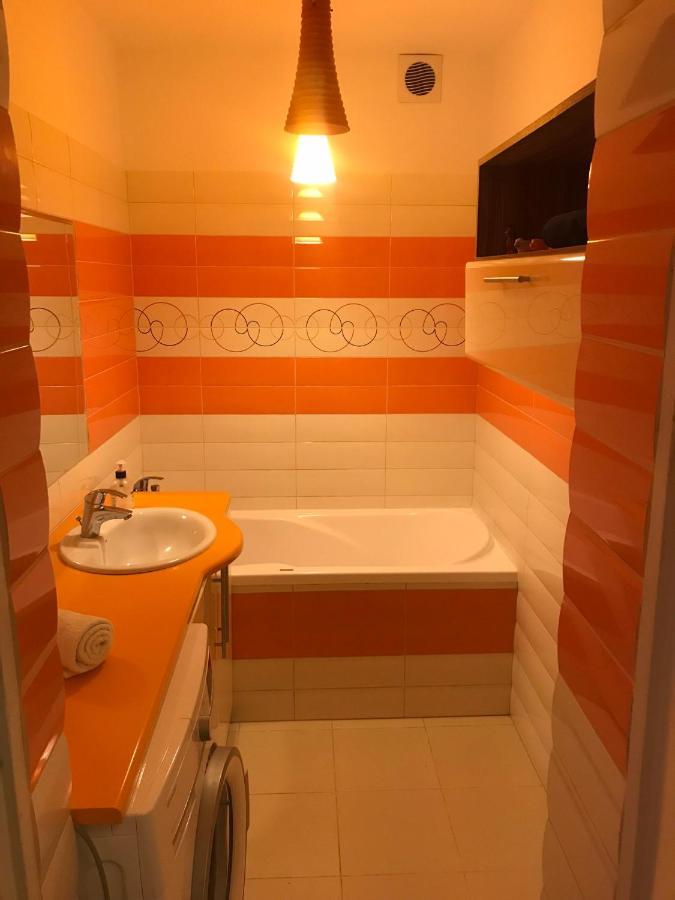 Pokoje Do Wynajecia - Podwislocze 24 Rzeszów Eksteriør billede